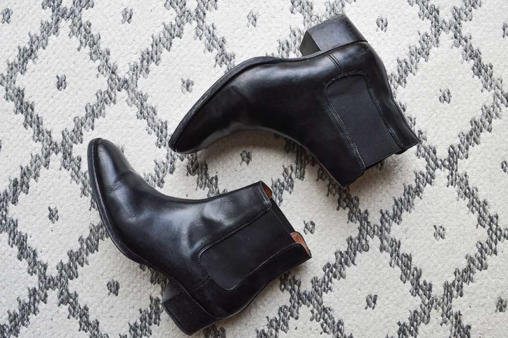 Frye anna clearance chelsea boot review